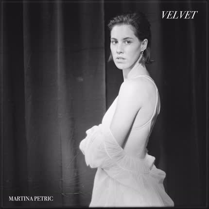 Carátula MARTINA PETRIC - Velvet