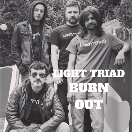 Carátula LIGHT TRIAD - Burn Out